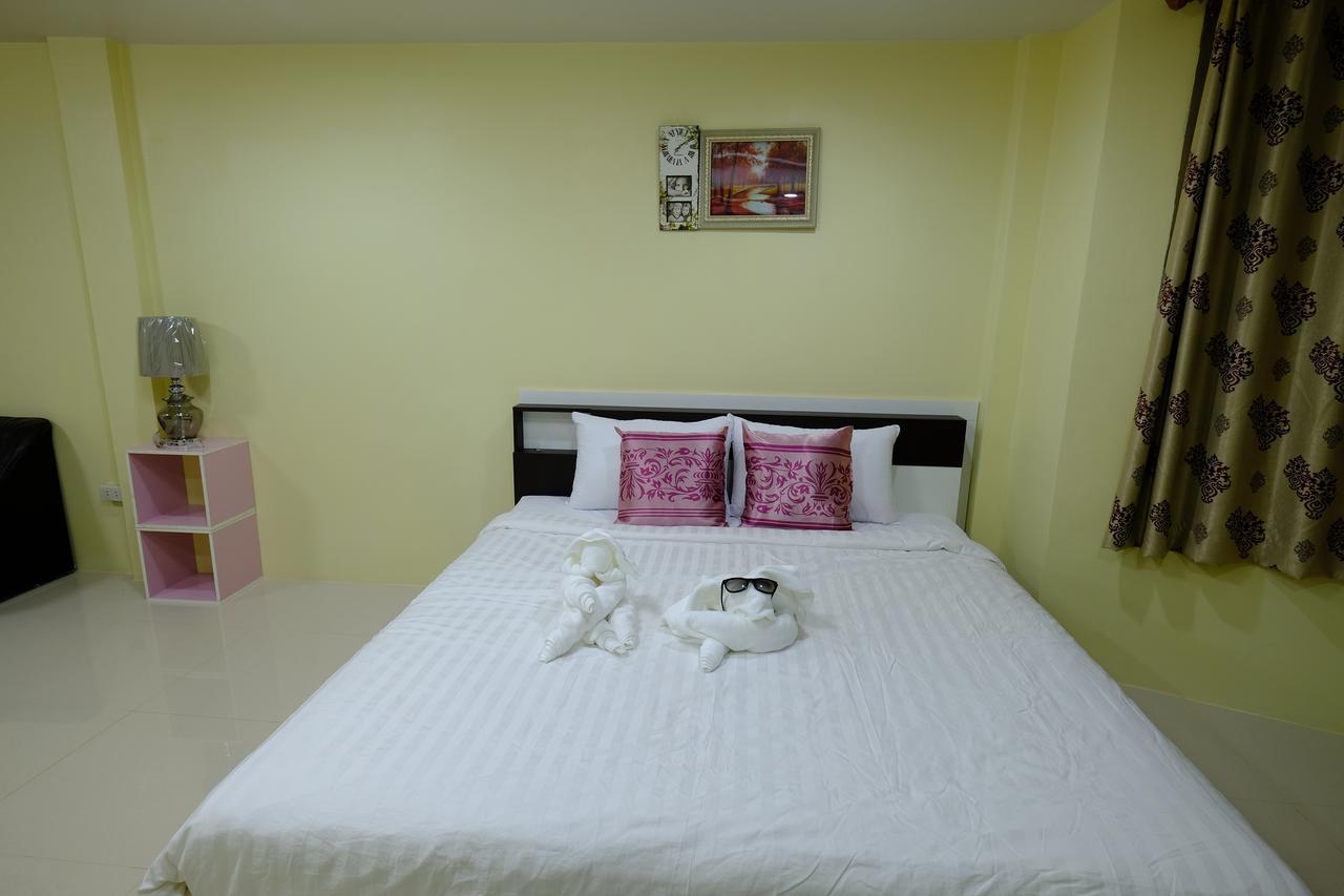 Donmueang Airport Residence Bangkok Esterno foto